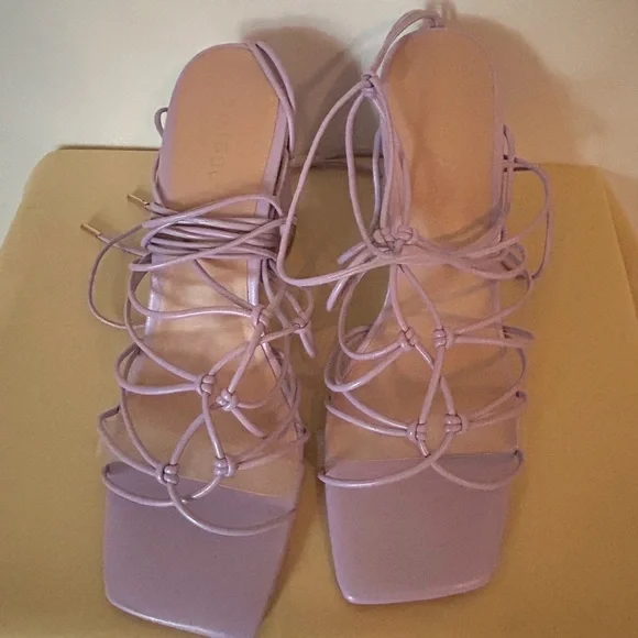 Lavender Strappy Heels and Handbag Set size 10 nwt - Picture 14 of 16